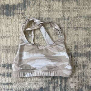 Athleta Beige & White Camo Strappy Sports Bra
